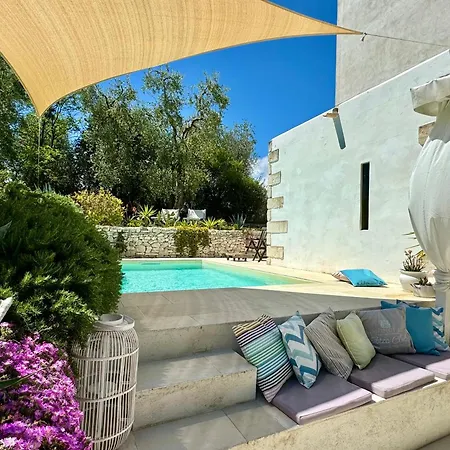 Villa Del 1700 Immersa Nel Verde, Poggio Al Sole